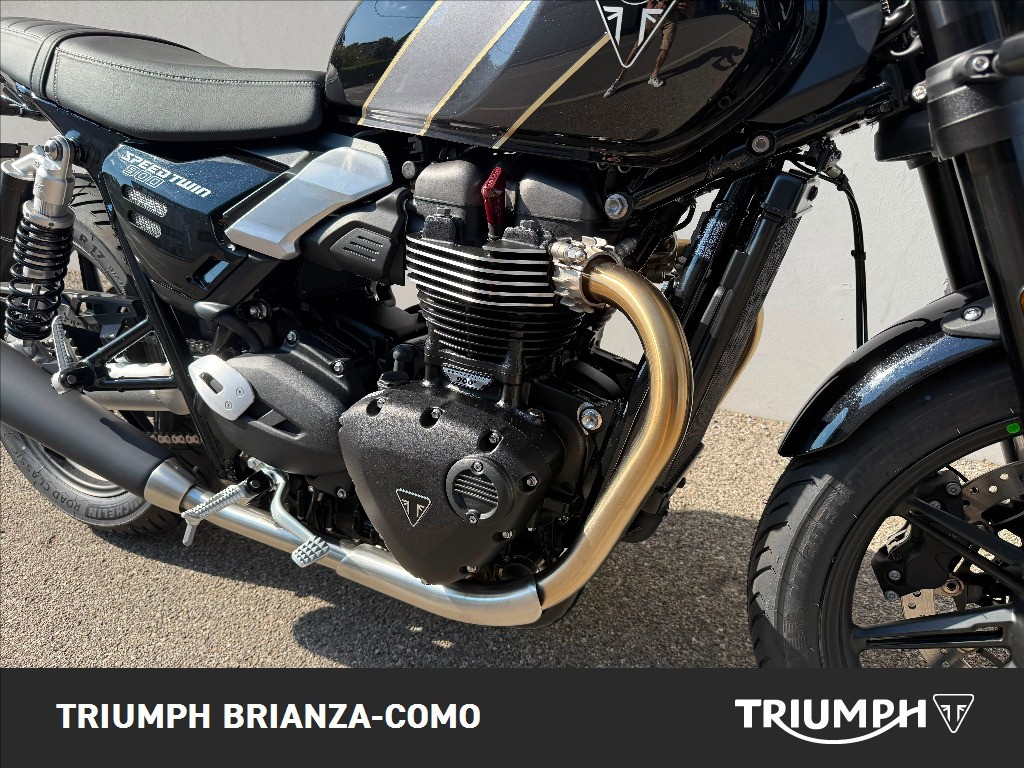 TRIUMPH Speed Twin 900 Phantom Black/Aurum Gold Abs