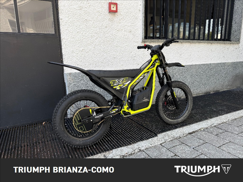 TRIUMPH TXP 20 