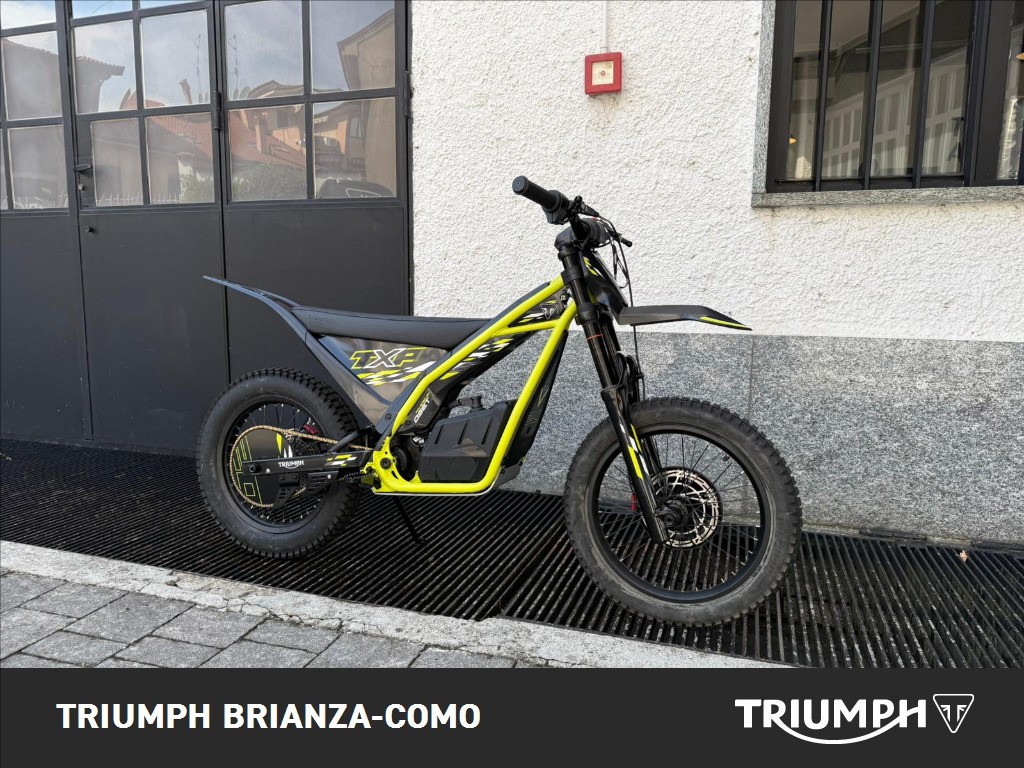 TRIUMPH TXP 20 