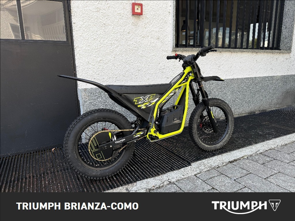 TRIUMPH TXP 16 