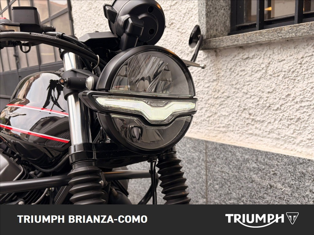 MOTO GUZZI V7 850 Stone Special Edition Abs